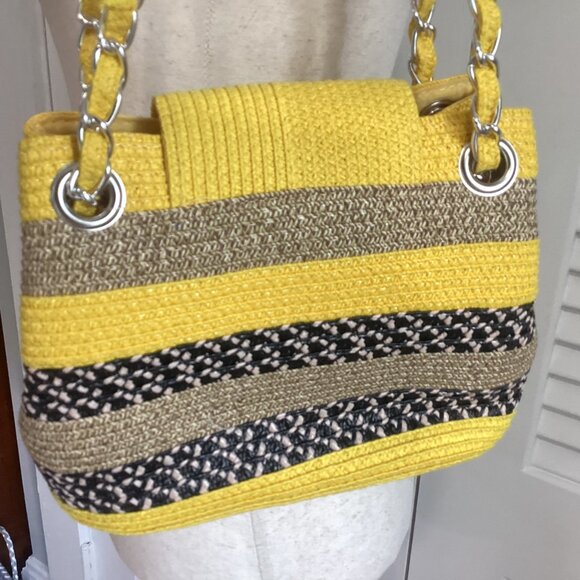 NWT Woven Yellow & Brown Striped Straw Shoulder Bag With Silver Chain Strap & Tu - Picture 11 of 13